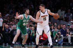 开云体育在线-关于掘金队惜败对手，球员们尽全力展现实力的信息