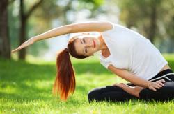 开云体育入口-当沙漠绿洲遇见草原雄鹰，哈兰德无解之谜与足球哲学的终极碰撞