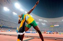 开云体育官网-约基奇展现巨星价值，黄蜂血拼骑士，一场关于统治力与韧性的双重奏