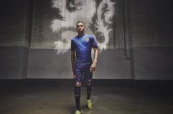 开云体育官网-从温网鏖战到澳网突破，穆雷带队取胜的战术革命与精神传承