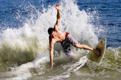 开云官方app入口-冰与火的碰撞，芬兰战术压制罗马，布鲁诺全场最佳无争议