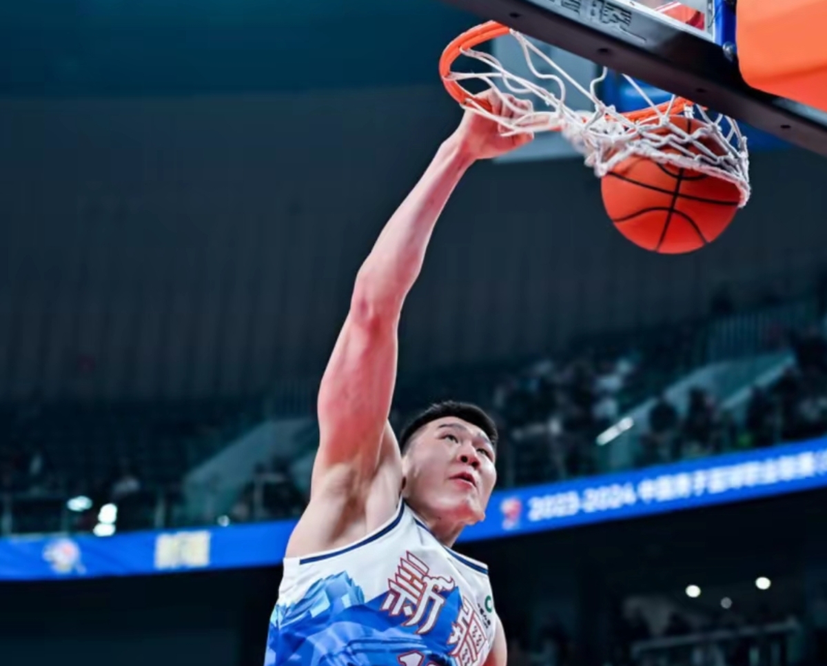 中国男篮强势公牛，威斯布鲁克爆发神勇