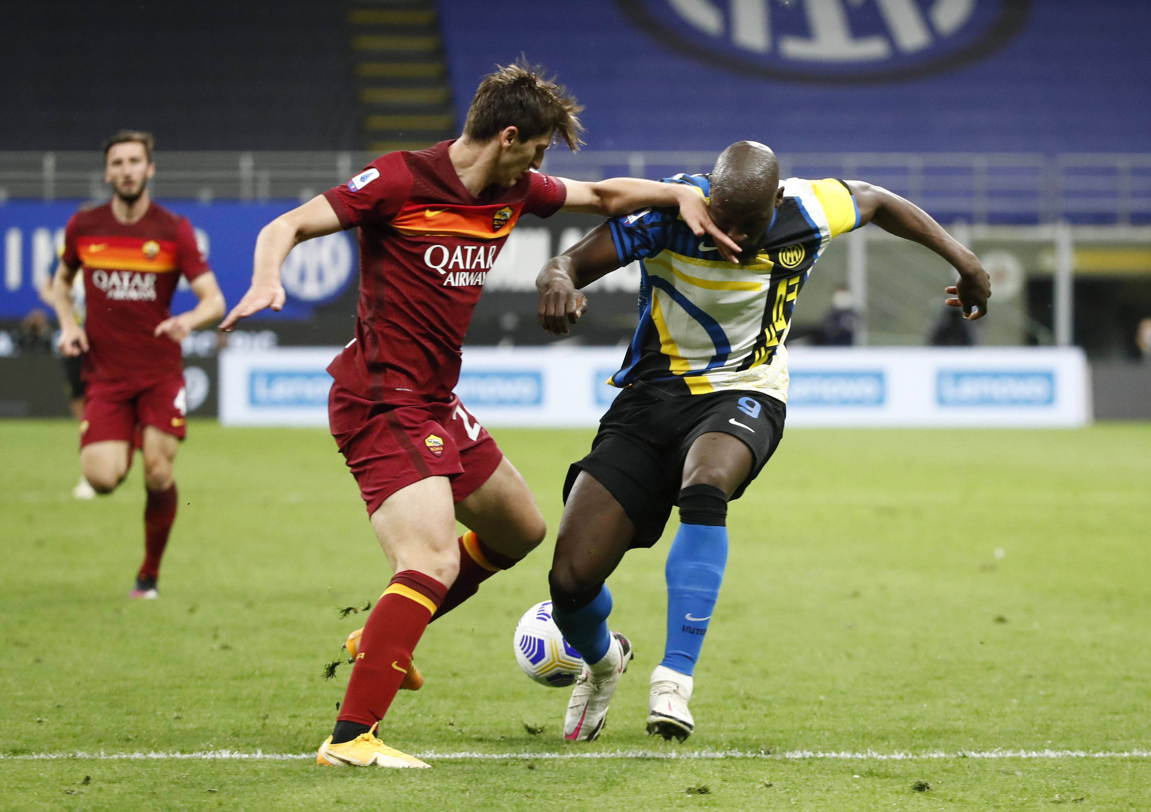 包含AC米兰力克罗马，阿尔巴打破历史纪录的词条