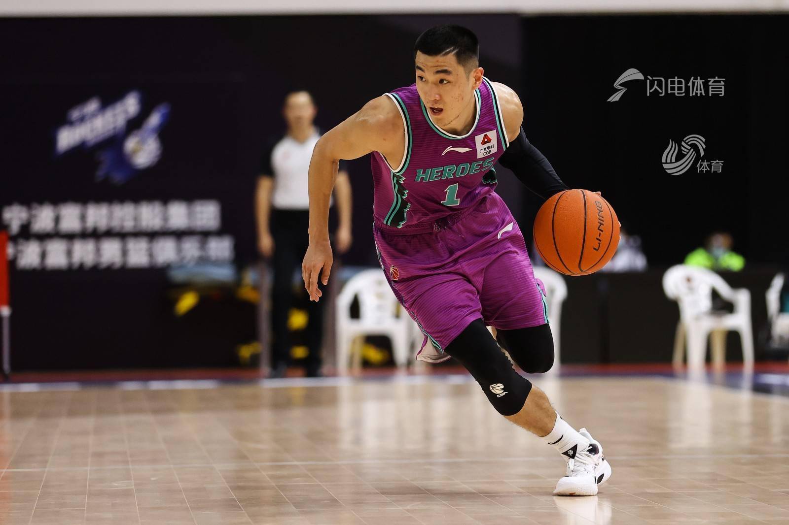 国内强队备战备受看好，决意夺得胜利的简单介绍