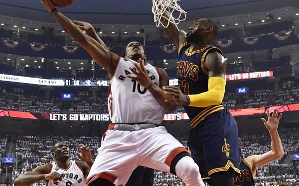 骑士后场火力全开，克制对手赢球的简单介绍