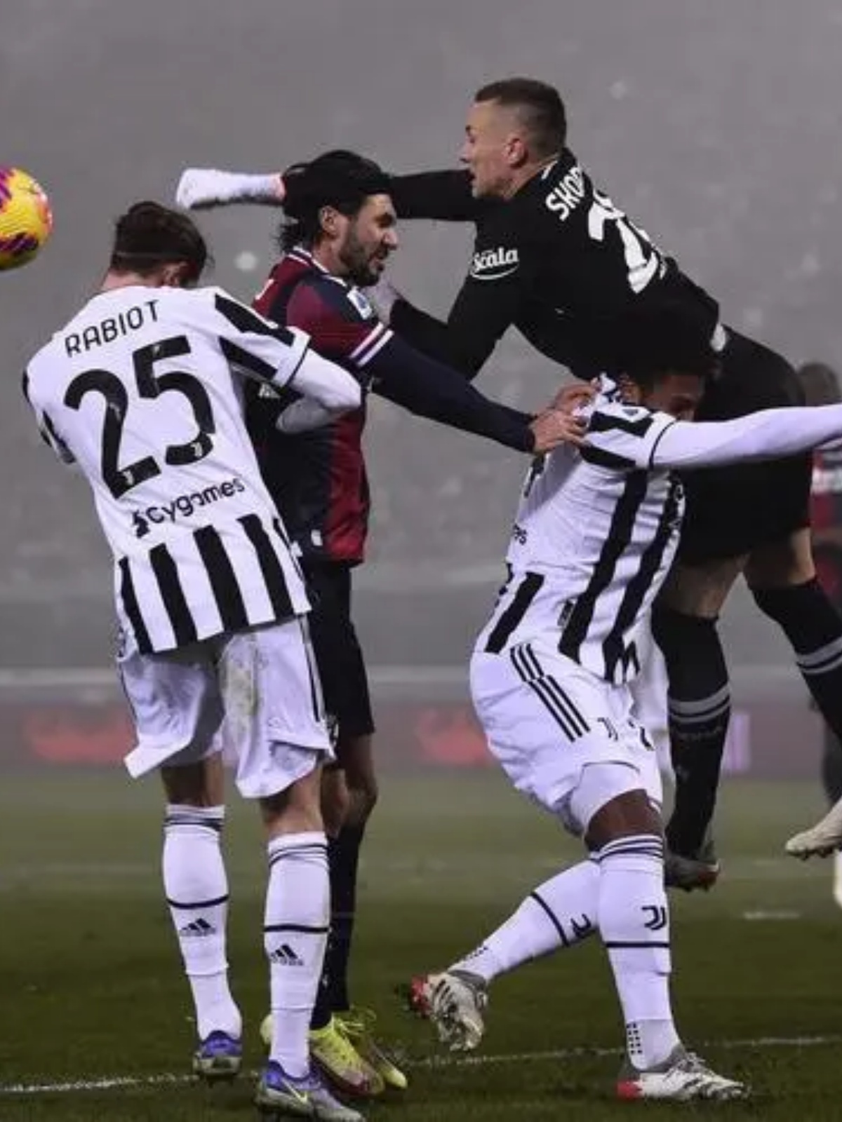 意甲球队积极备战比赛，力争取得胜利的简单介绍