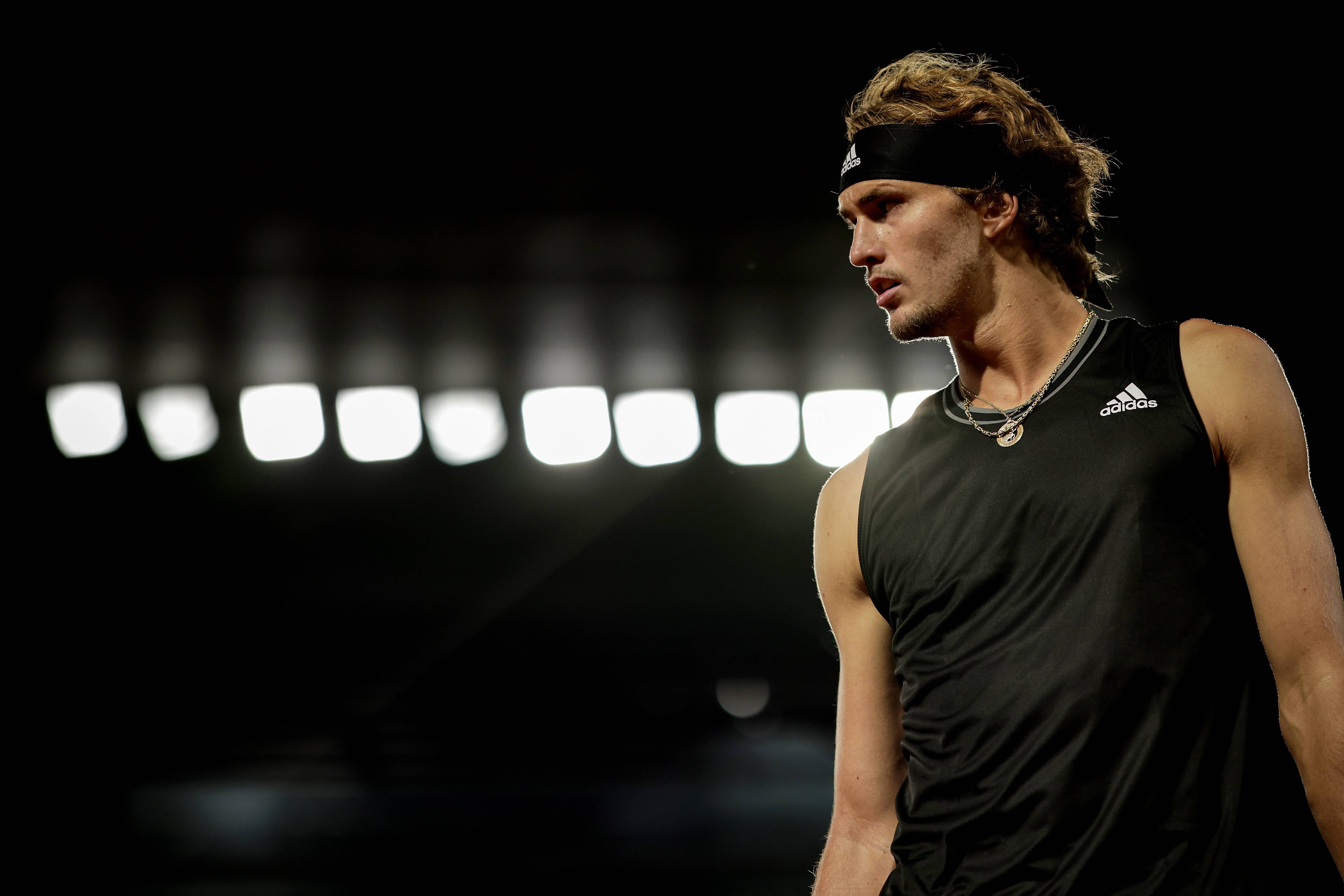 世界网球队强势西班牙网球队，兹维列夫打破历史纪录的简单介绍