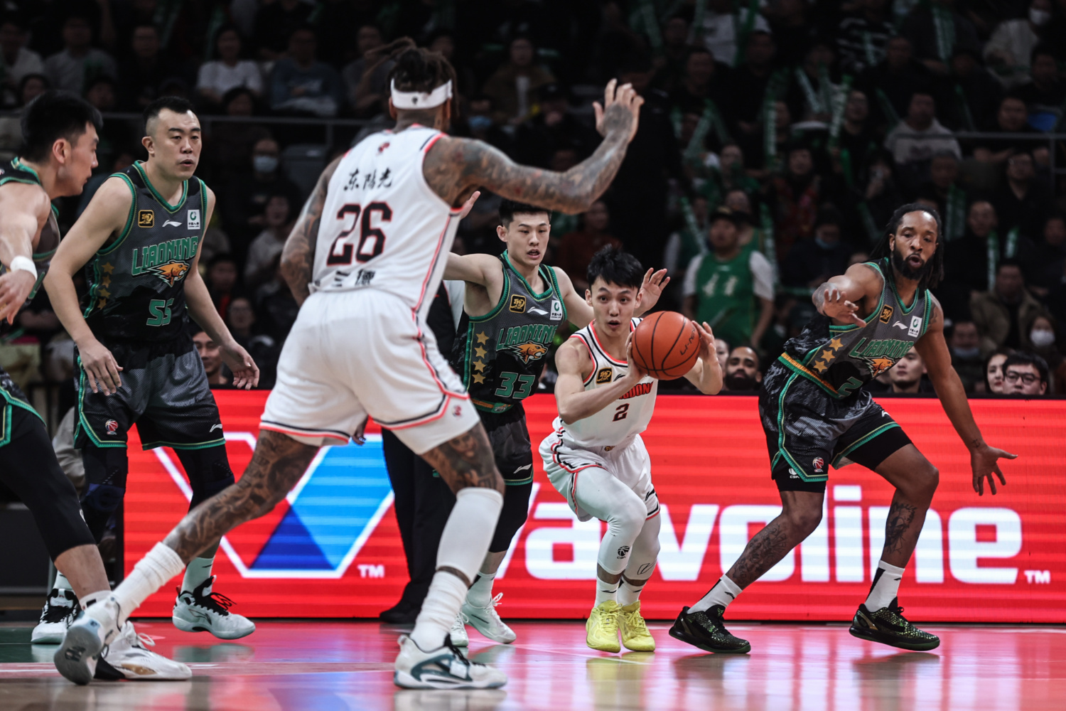 辽宁队绝杀广东队,布伦森统治全场 辽宁队绝杀广东队,布伦森统治全场