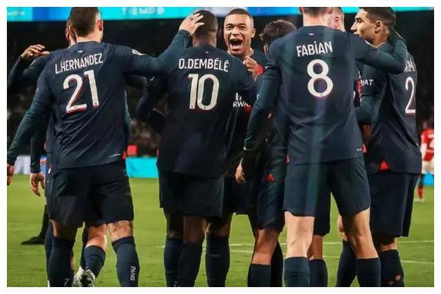 热刺追求新突破，面对拜仁卫冕冠军的简单介绍