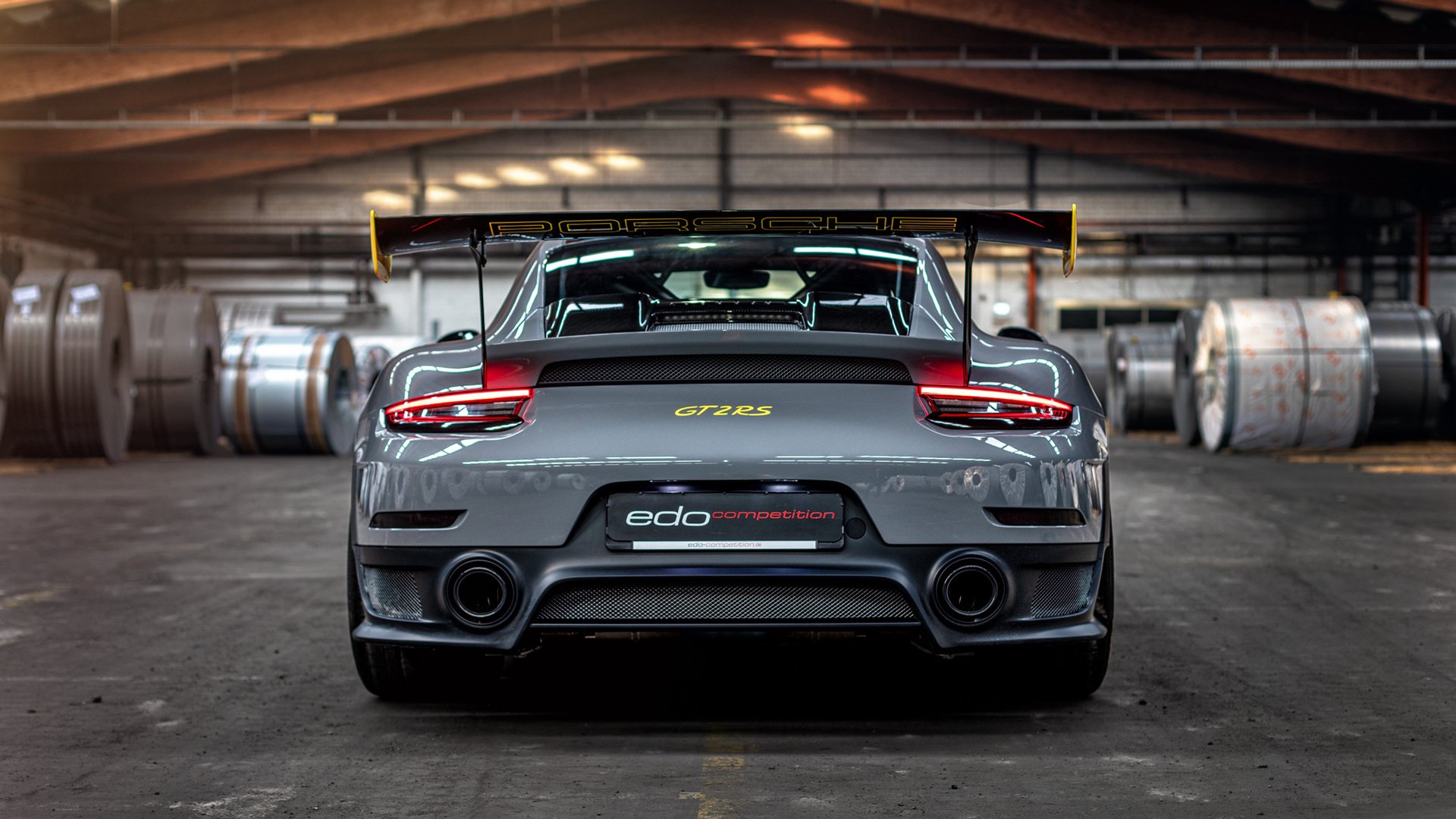 塔图姆压力下完成爆发,活塞巅峰对决击败湖人