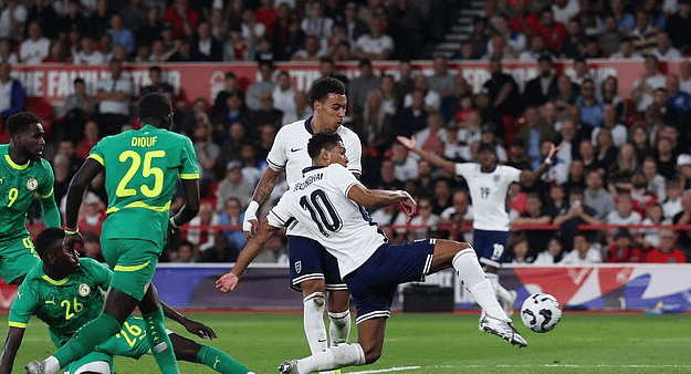 包含塞内加尔碾压比利时，凯恩带队取胜的词条