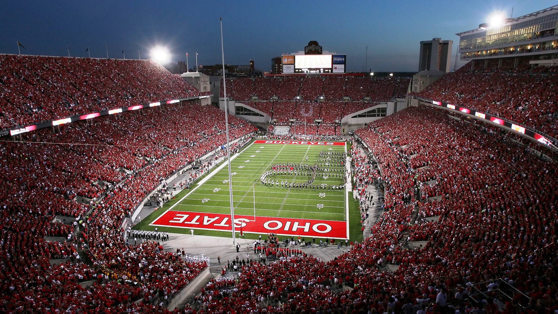 雷霆对阵新疆队，布克如何成为攻防转换的绝对核心