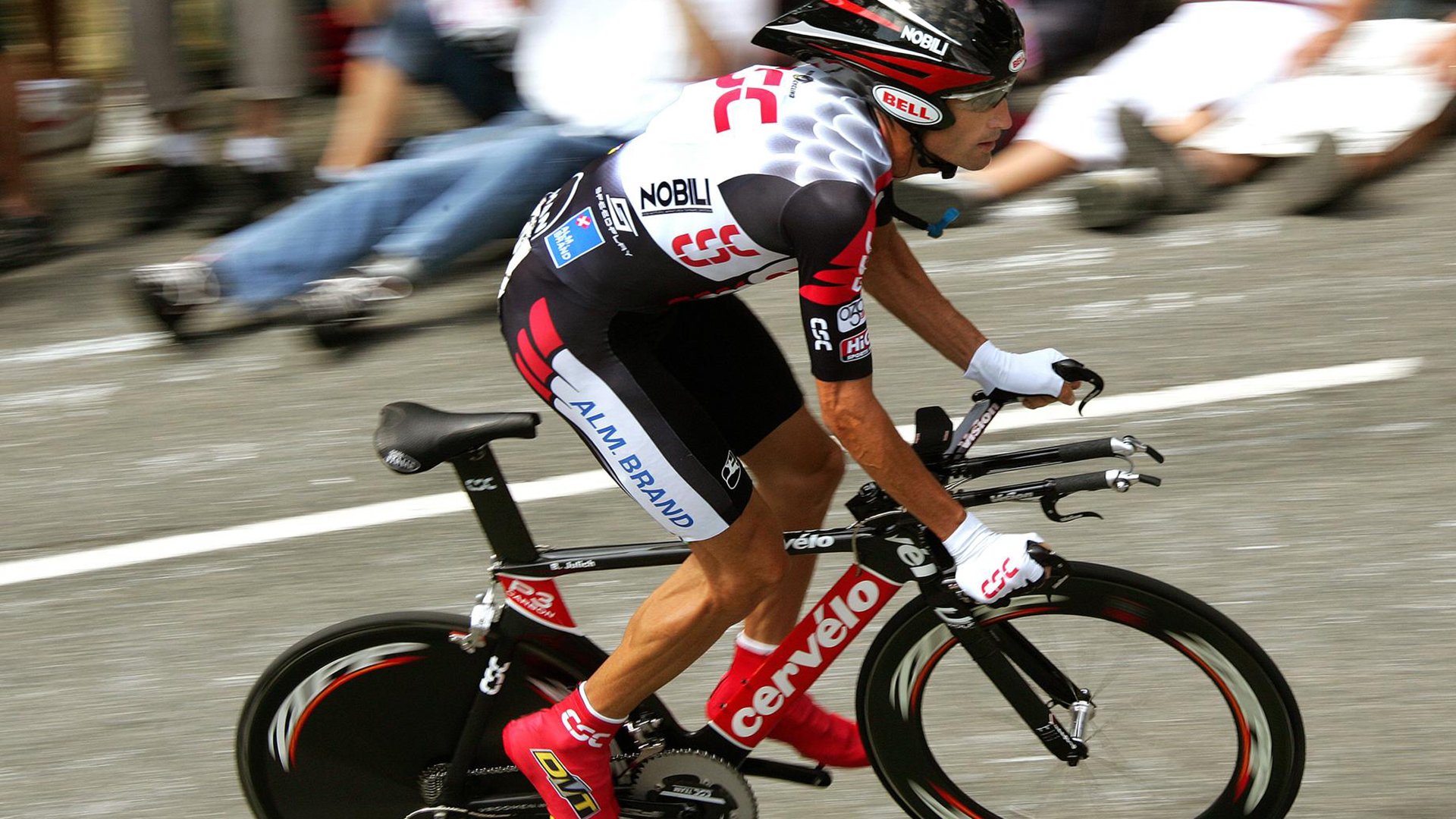 鲁德ATP总决赛绝杀拉沃尔杯，刷新纪录定义网坛新纪元