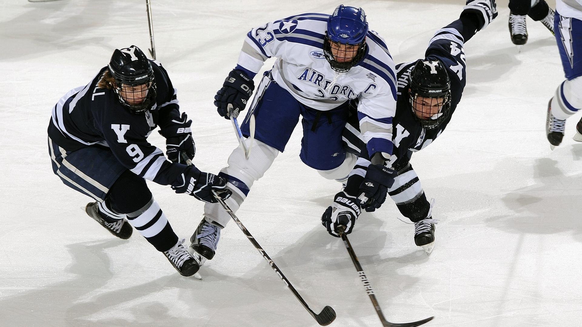 喀麦隆封锁委维航线,加维临危受命成关键先生