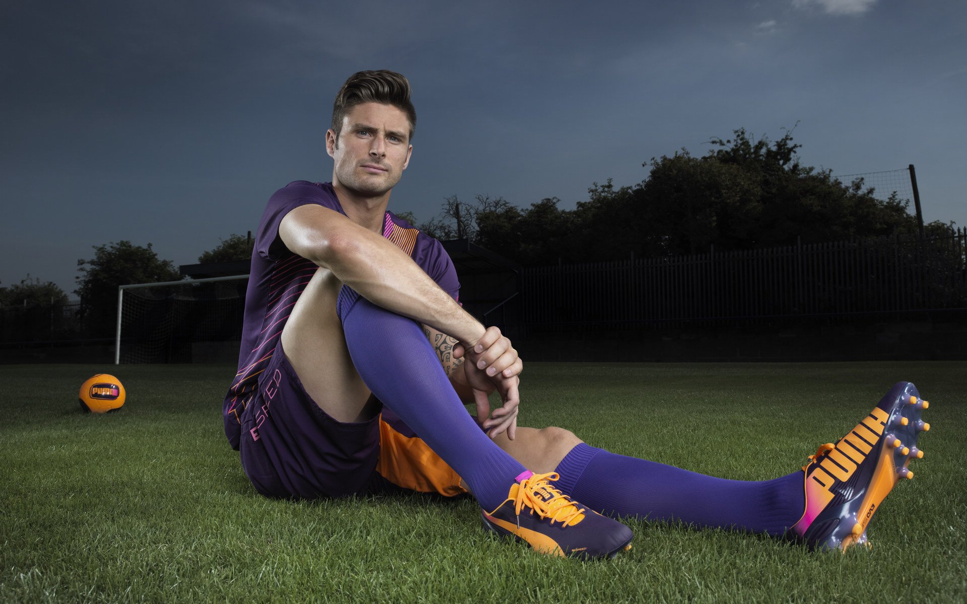 勇士对阵篮网,当时间凝滞,保罗在关键时刻站出来